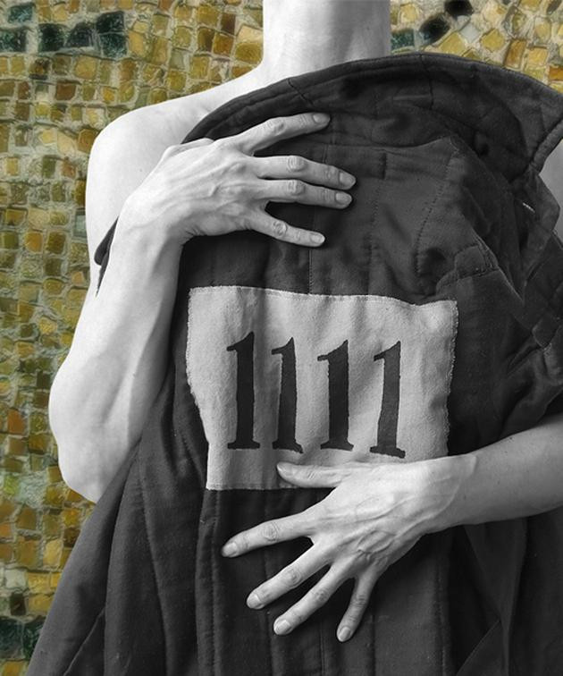 1111